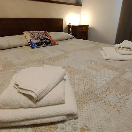 Apartment La Luna Nel Roe