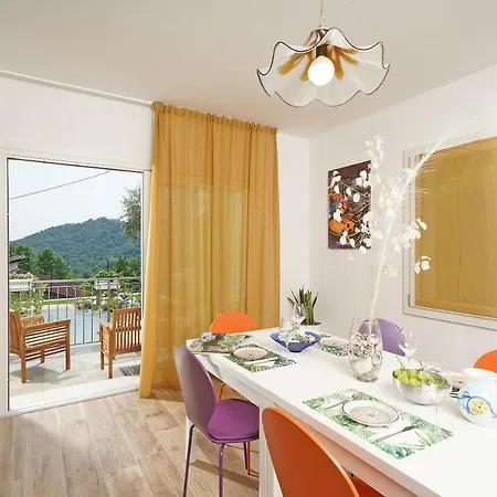 La Luna Nel アパート